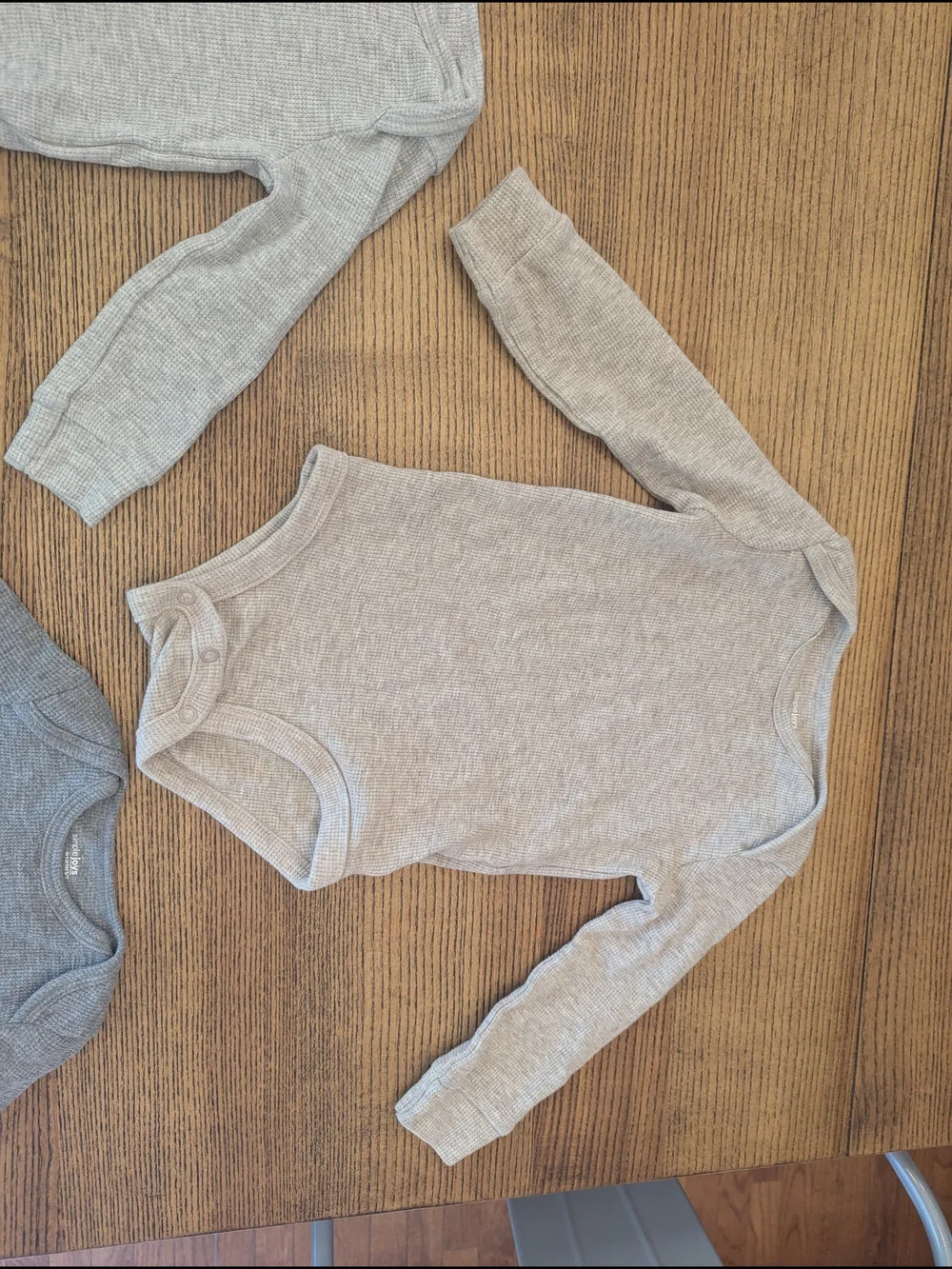 EUC Simple Joy Carters Baby Boy 18 month Waffle Knit Thermal Neutral LS Bodysuit